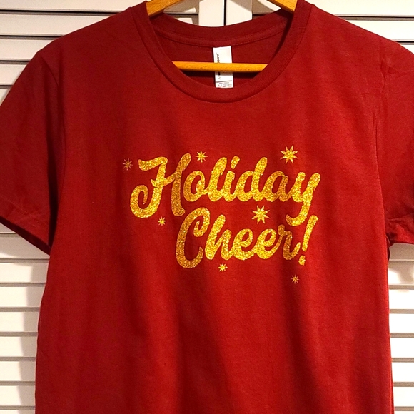 HOLIDAY CHEER Fun Winter GOLD Glitter Graphic T-Shirt NWOT - Picture 1 of 5